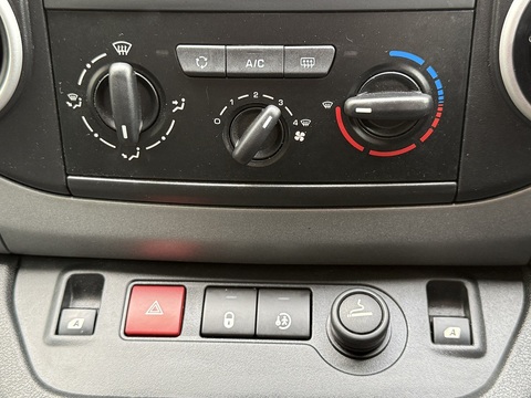 BlueHDi XTR 1.6 5dr Pop Top Camper Automatic Diesel