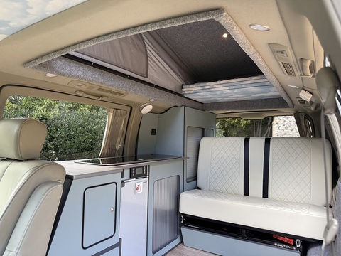 Pop Top Camper Camper 3.5 Automatic Petrol