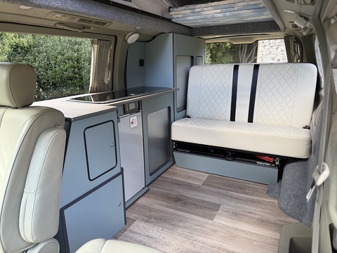 Pop Top Camper Camper 3.5 Automatic Petrol