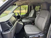 Ford Tourneo Custom 310 EcoBlue Titanium