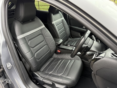 1.5 BlueHDi Shine Plus Hatchback 5dr Diesel EAT8 Euro 6 (s/s) (130 ps)