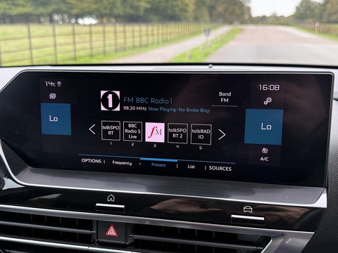 1.5 BlueHDi Shine Plus Hatchback 5dr Diesel EAT8 Euro 6 (s/s) (130 ps)