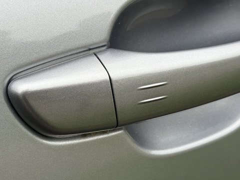 1.5 BlueHDi Shine Plus Hatchback 5dr Diesel EAT8 Euro 6 (s/s) (130 ps)