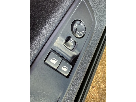 2.0 BlueHDi Allure Standard MPV 5dr Diesel Manual MWB Euro 6 (s/s) (SNav) (150 ps)