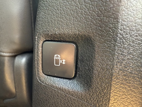 2.0 BlueHDi Allure Standard MPV 5dr Diesel Manual MWB Euro 6 (s/s) (SNav) (150 ps)