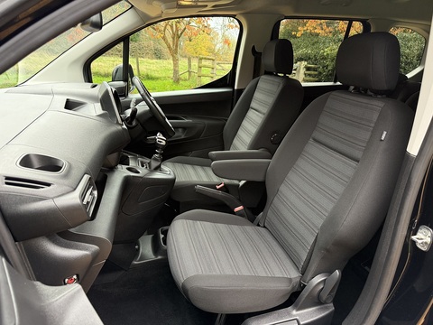 1.5 Turbo D SE MPV 5dr Diesel Manual 6Spd Euro 6 (s/s) (100 ps)