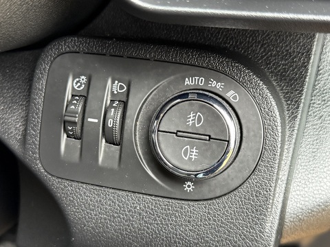 1.5 Turbo D SE MPV 5dr Diesel Manual 6Spd Euro 6 (s/s) (100 ps)