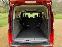 Ford Grand Tourneo Connect EcoBlue Titanium