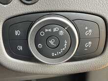 Ford Grand Tourneo Connect EcoBlue Titanium