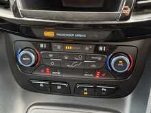 Ford Grand Tourneo Connect EcoBlue Titanium