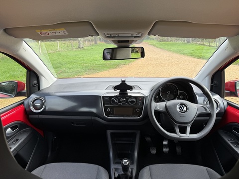 1.0 up! Hatchback 5dr Petrol Manual Euro 6 (s/s) (60 ps)