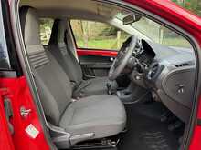 Volkswagen up! up!