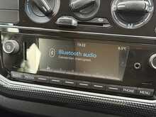 Volkswagen up! up!