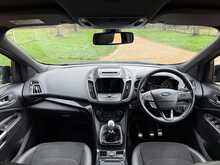 Ford Kuga TDCi EcoBlue ST-Line