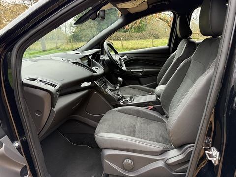 2.0 TDCi EcoBlue ST-Line SUV 5dr Diesel Manual AWD Euro 6 (s/s) (180 ps)