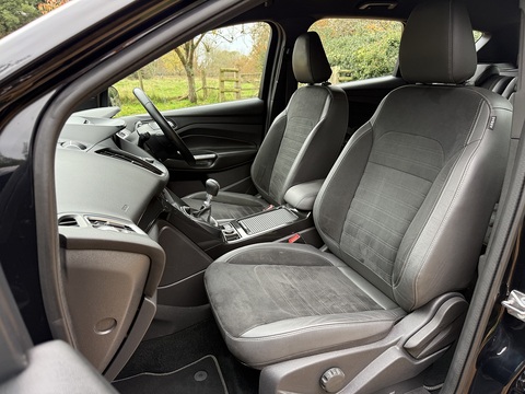 2.0 TDCi EcoBlue ST-Line SUV 5dr Diesel Manual AWD Euro 6 (s/s) (180 ps)