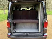 Volkswagen Transporter BiTDI T32 BlueMotion Tech Highline