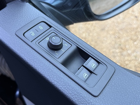 BiTDI T32 BlueMotion Tech Highline 2.0 5dr Camper Automatic Diesel