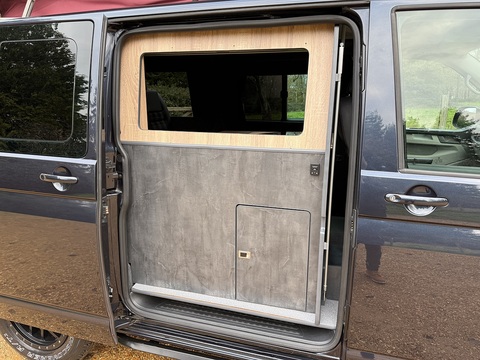 BiTDI T32 BlueMotion Tech Highline 2.0 5dr Camper Automatic Diesel