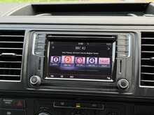 Volkswagen Transporter BiTDI T32 BlueMotion Tech Highline