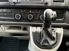 Volkswagen Transporter BiTDI T32 BlueMotion Tech Highline