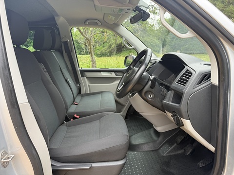2.0 TDI T32 BlueMotion Tech Highline Kombi Double Cab 5dr Diesel Manual FWD LWB Euro 6 (s/s) (150 ps)