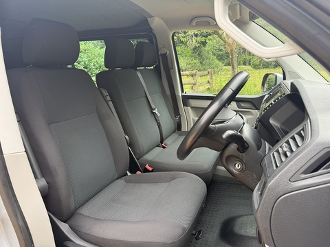 2.0 TDI T32 BlueMotion Tech Highline Kombi Double Cab 5dr Diesel Manual FWD LWB Euro 6 (s/s) (150 ps)