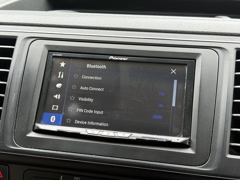 2.0 TDI T32 BlueMotion Tech Highline Kombi Double Cab 5dr Diesel Manual FWD LWB Euro 6 (s/s) (150 ps)