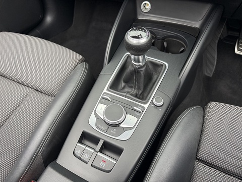 1.5 TFSI CoD S line Convertible 2dr Petrol Manual Euro 6 (s/s) (150 ps)