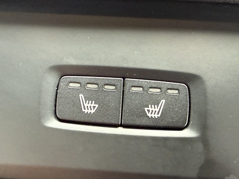 2.0 B4 MHEV R-Design SUV 5dr Diesel Hybrid Auto AWD Euro 6 (s/s) (197 ps)