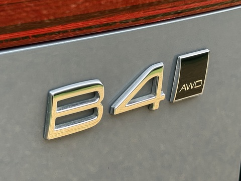 2.0 B4 MHEV R-Design SUV 5dr Diesel Hybrid Auto AWD Euro 6 (s/s) (197 ps)