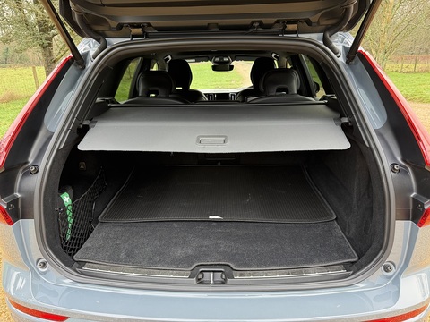 2.0 B4 MHEV R-Design SUV 5dr Diesel Hybrid Auto AWD Euro 6 (s/s) (197 ps)