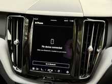 Volvo XC60 B4 MHEV R-Design