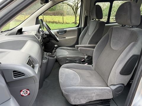 2.0 JTD MultiJet Panorama Family Combi Van 5dr Diesel Manual L2 H1 (194 g/km, 120 bhp)