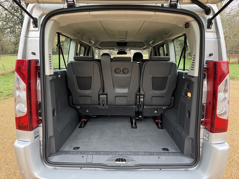 2.0 JTD MultiJet Panorama Family Combi Van 5dr Diesel Manual L2 H1 (194 g/km, 120 bhp)