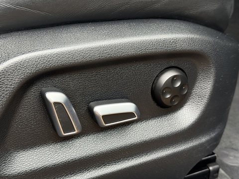 3.0 BiTDI V6 Plus SUV 5dr Diesel Tiptronic quattro Euro 6 (s/s) (340 ps)