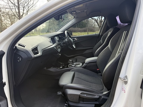 1.5 116d Sport Hatchback 5dr Diesel DCT Euro 6 (s/s) (116 ps)