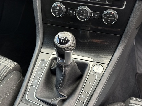 2.0 TDI BlueMotion Tech GTD Hatchback 5dr Diesel Manual Euro 6 (s/s) (184 ps)