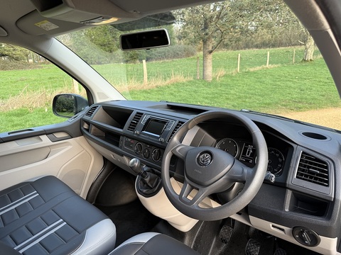 2.0 TDI T30 BlueMotion Tech Startline Kombi Double Cab 5dr Diesel Manual FWD SWB Euro 6 (s/s) (102 ps)