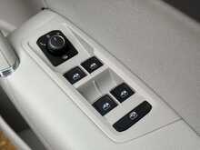 Volkswagen Touran TDI SE