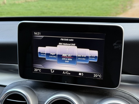 2.1 C220d AMG Line Estate 5dr Diesel G-Tronic+ Euro 6 (s/s) (170 ps)