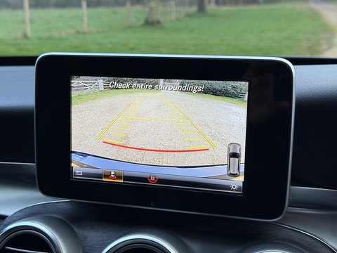 2.1 C220d AMG Line Estate 5dr Diesel G-Tronic+ Euro 6 (s/s) (170 ps)