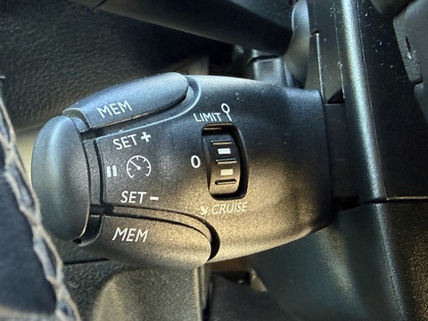 2.0 BlueHDi Allure Standard MPV 5dr Diesel Manual MWB Euro 6 (s/s) (SNav) (150 ps)