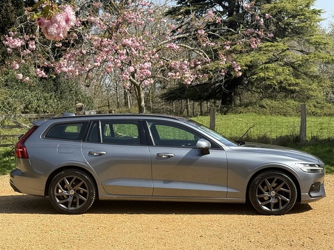 2.0 D3 Momentum Plus Estate 5dr Diesel Auto Euro 6 (s/s) (150 ps)