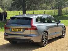 Volvo V60 D3 Momentum Plus