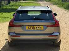 Volvo V60 D3 Momentum Plus