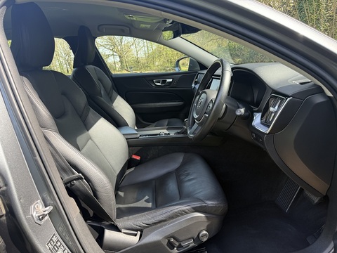 2.0 D3 Momentum Plus Estate 5dr Diesel Auto Euro 6 (s/s) (150 ps)