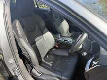 Volvo V60 D3 Momentum Plus