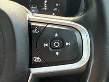 Volvo V60 D3 Momentum Plus