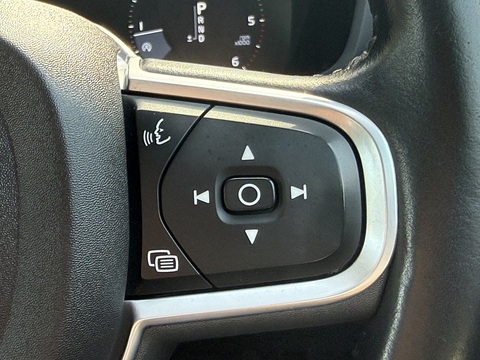 2.0 D3 Momentum Plus Estate 5dr Diesel Auto Euro 6 (s/s) (150 ps)